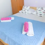 Apartamento Beautiful In With Wifi Makarska