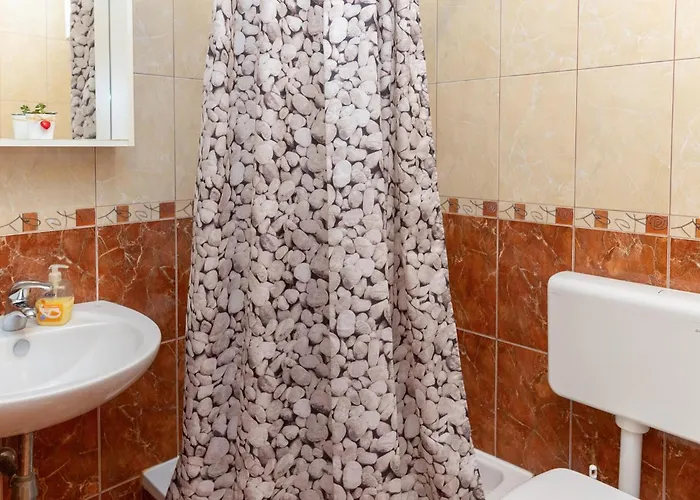 Apartament In With View