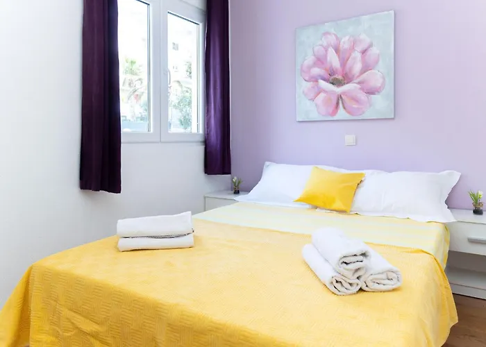 In With View * 马卡尔斯卡